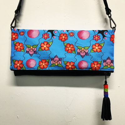 Custom handbag for Metis Artist using fabric designed by the artist